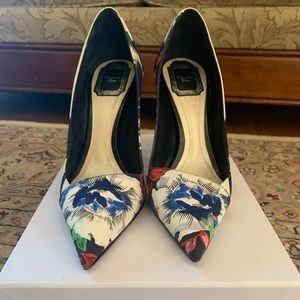 Christian Dior pumps